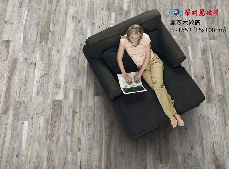 COTTO櫻桃木紋磚20x120 CT2108