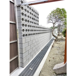 空心磚圍牆施工