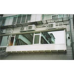 氣密窗+儲物箱 , 忠國鋁業有限公司