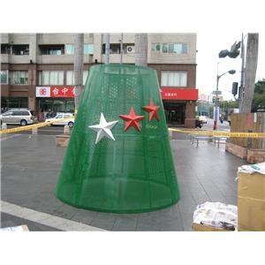 聖誕樹(三重體育場) , 振揚金屬設計工程行