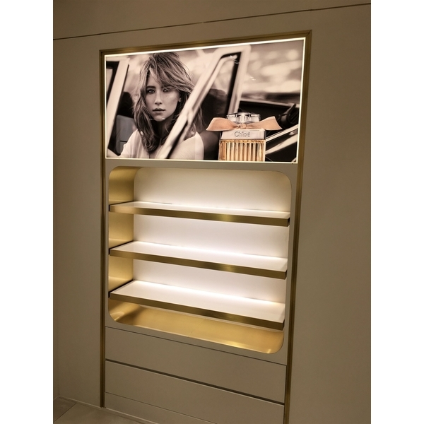 專櫃鐵件-振揚金屬設計工程行