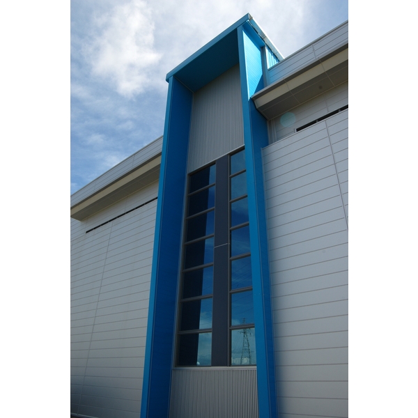 PG300-OSG牆面,盛餘股份有限公司