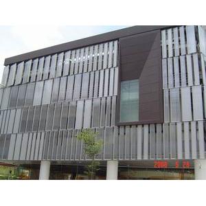 P中空板 台中午陽廠辦遮陽百葉 - 佐東企業有限公司