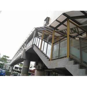 PC中空板 丹鳳國小人行天橋雨遮