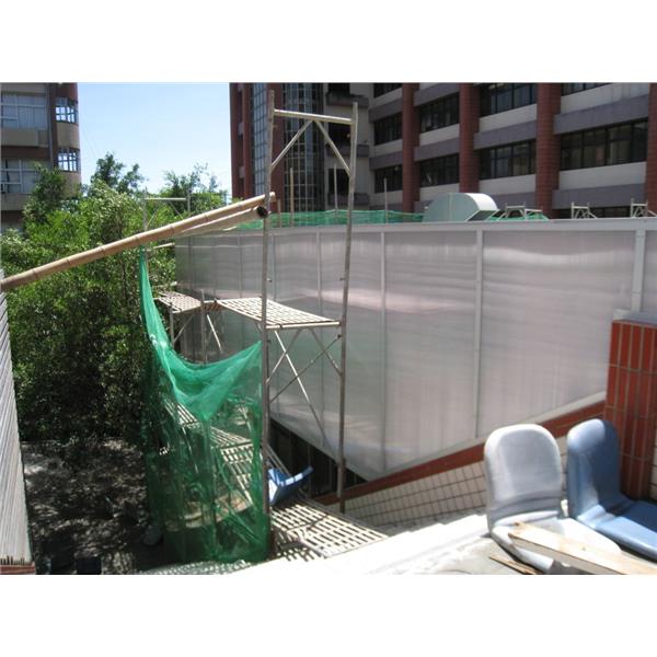 PC中空板採光外牆 PC中空板採光外牆,佐東企業有限公司