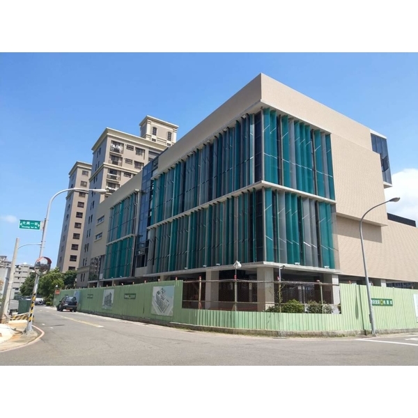 PC中空板 遮陽百葉-佐東企業有限公司