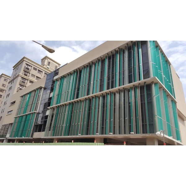 PC中空板 遮陽百葉-佐東企業有限公司