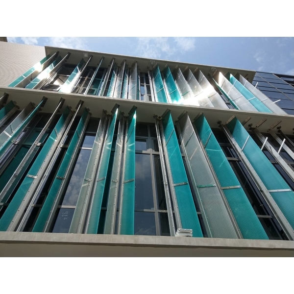 PC中空板 遮陽百葉-佐東企業有限公司