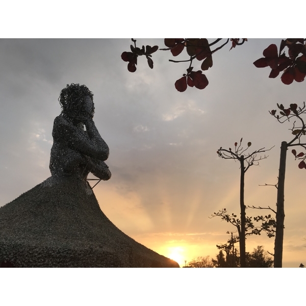 屏東燈會海之女神公共藝術-中辰室內裝修設計工程有限公司