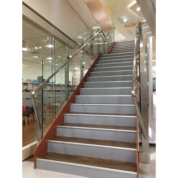 玻璃欄杆,上騰金屬有限公司