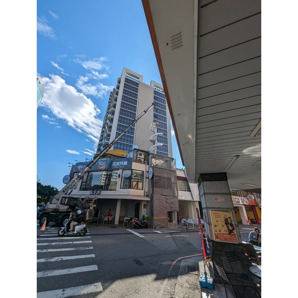 旋轉樓梯-世均工業有限公司