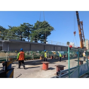 弘孝路人行橋新建工程