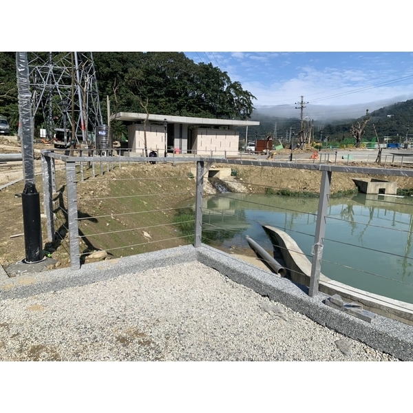 鋼索烤漆欄杆-世均工業有限公司