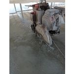 排水溝伸縮縫切割