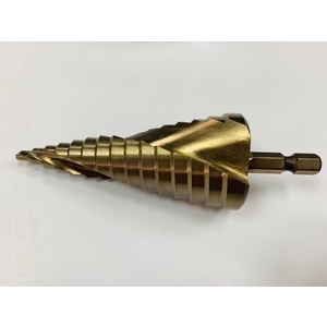 階梯鑽 , 鑽王精密工具股份有限公司