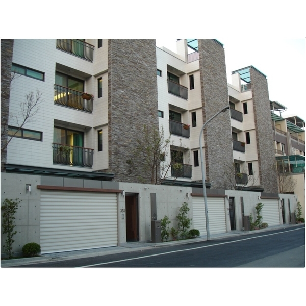 鋁合金彩藝門 鋁合金彩藝門,晟顧捲門有限公司