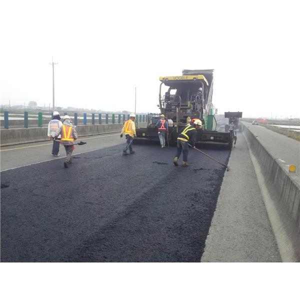 柏油瀝青舖設,強維瀝青有限公司