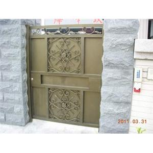 漂金緞造大門工程 - 昆豐工程行