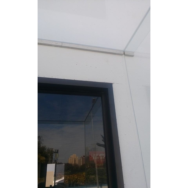 屏仕建設接待中心玻璃門