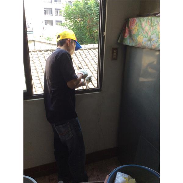 窗框止漏工程,萬能抓漏工程