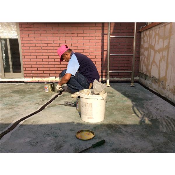 屋頂龜裂防水,萬能抓漏工程