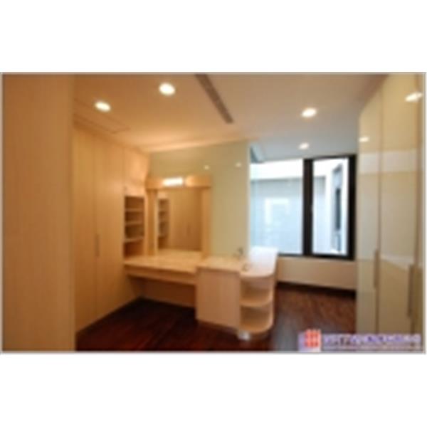 臥房裝潢設計-置物櫃裝潢