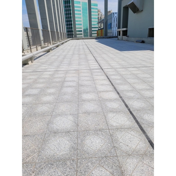 隔熱磚、磨石磚,國展地磚有限公司