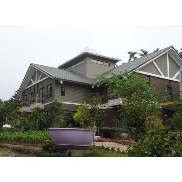 石頭漆－日月潭民宿