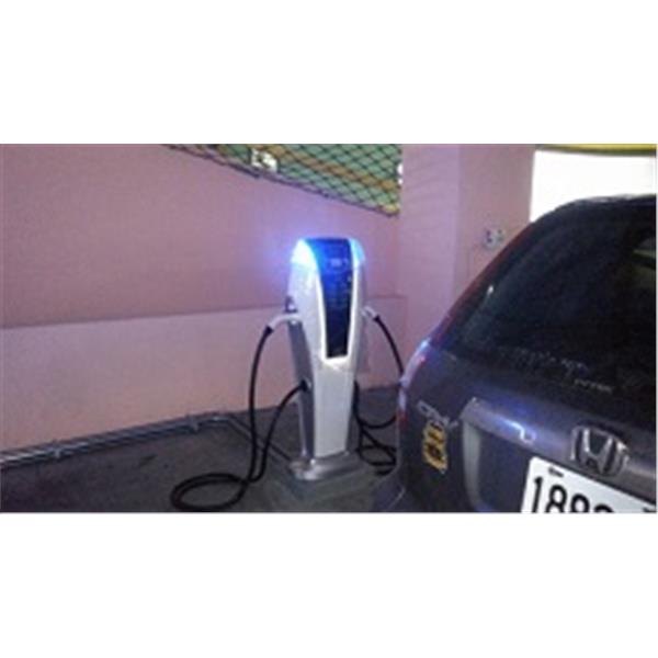 電動車充電站-蘆洲鷺江停車場 電動車充電站-蘆洲鷺江停車場,東陽能源科技股份有限公司