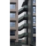 爪具白膜玻璃欄杆 - 紫福金屬建材有限公司