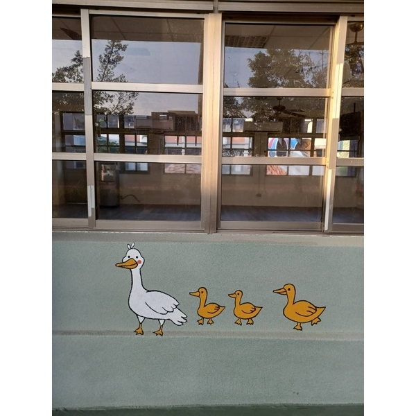 外牆彩砂及彩繪走廊外牆整修工程