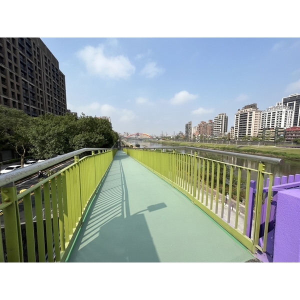 彩砂地坪斜坡道工程 彩砂地坪斜坡道工程