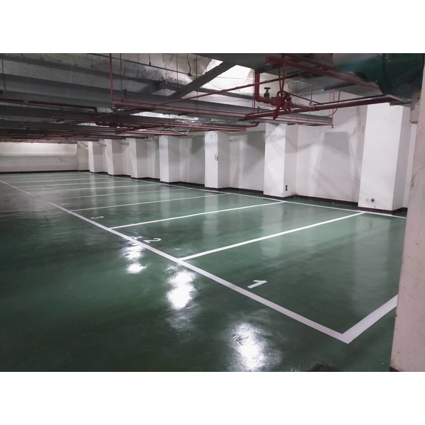 地下室停車場地坪