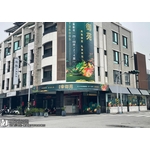 無接縫弧形燈箱橫招 - 合成廣告社