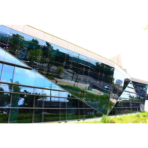 玻璃工程,詠輝玻璃行