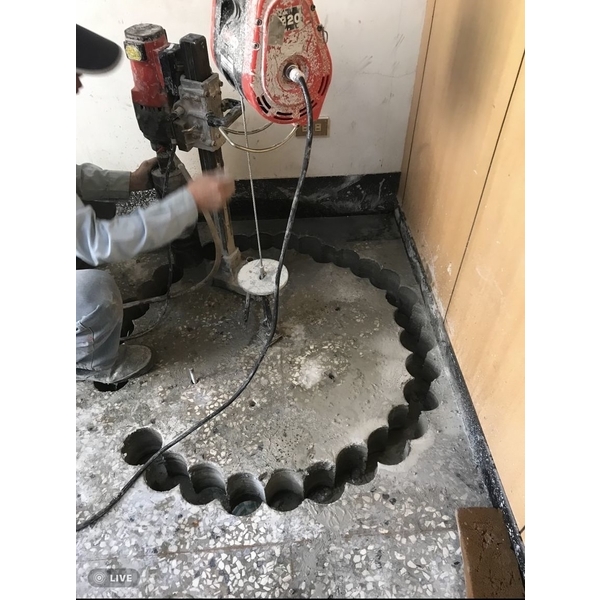 真空電梯圓形鑽孔,成易工程行