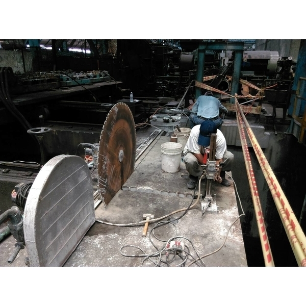 鑽孔切割工程-成易工程行