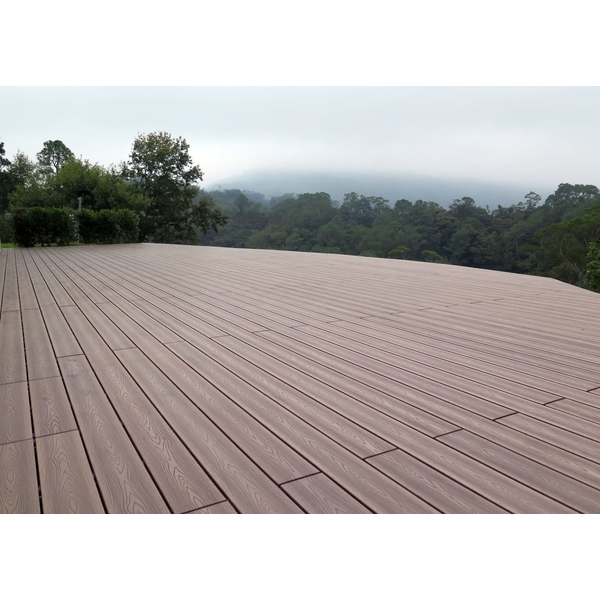 塑木平台,亞竹企業股份有限公司