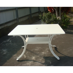 PU發泡寶久板-戶外休閒桌(4~6人座) , 玖盈事業股份有限公司