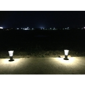 高亮度太陽能景觀庭園燈 38公分高4 - 驊灃企業有限公司