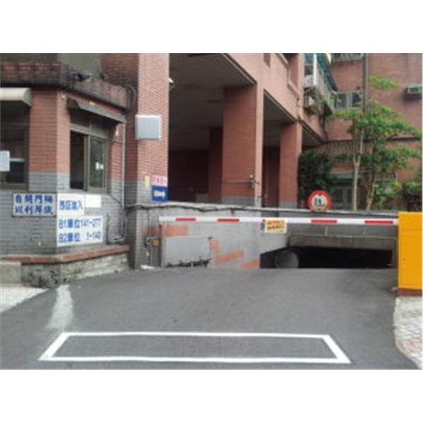 (可讀取eTag)UHF超高頻長距離感應車道管制系統