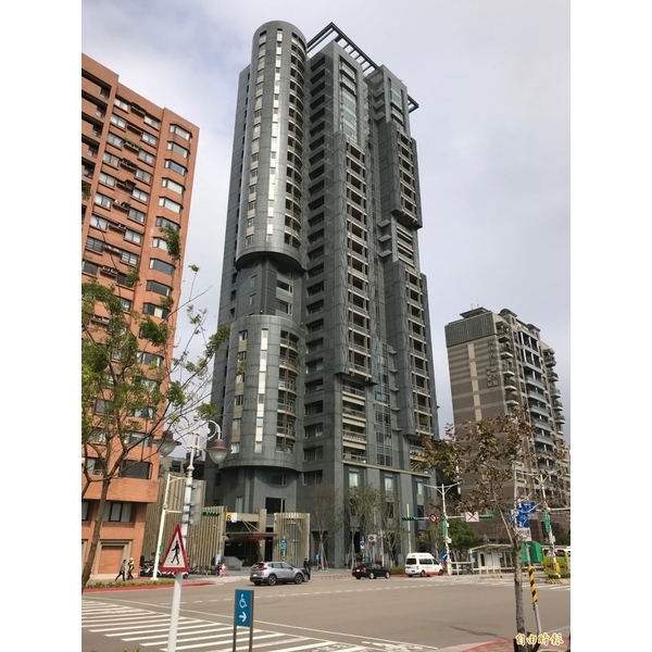 璞真建設-勤美璞真