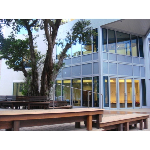 國立台灣大學天文數學館