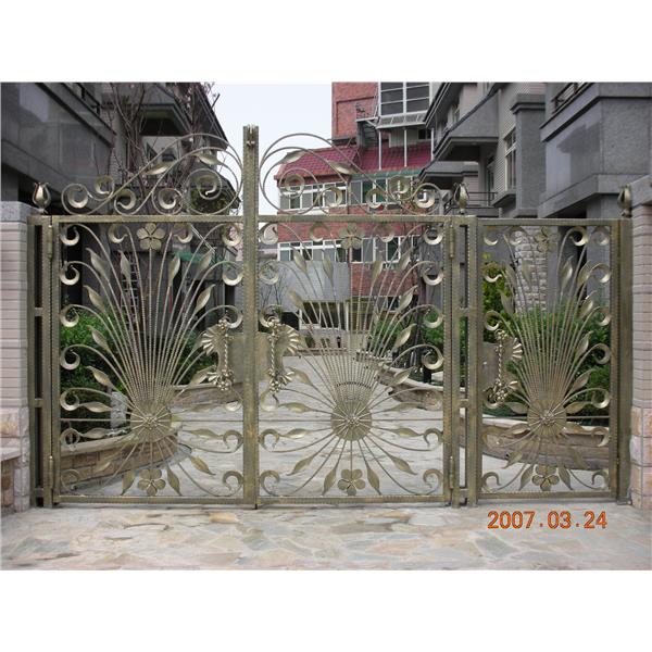 華志,俊晨企業有限公司