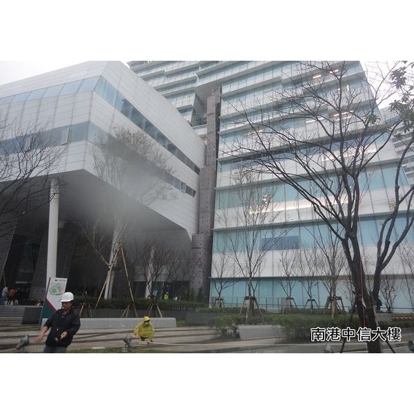 南港中信大樓-鋼管鷹架-竹鷹企業有限公司