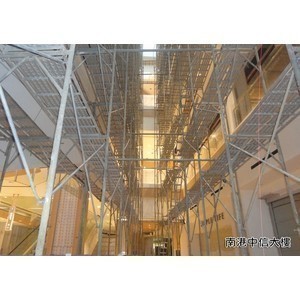 中信大樓鋼管鷹架