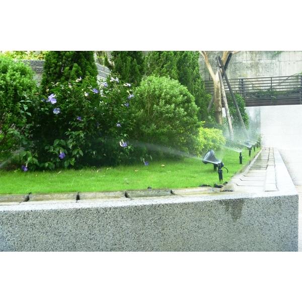 花圃草皮噴灌,偉彤工程企業有限公司