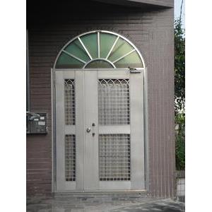 白鐵鐵門,長良水電材料行