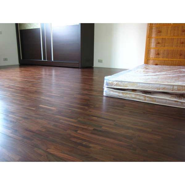 雲林縣虎尾鎮  周先生,華豐木業有限公司