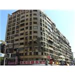 漢泰大廈拉皮前 - 雨成興業有限公司